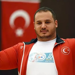 Onur Taştan